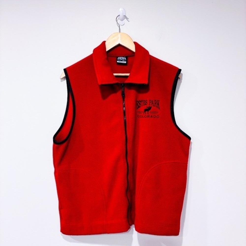 AKWA Vintage Red Fleece Vest Full Zip Estes Park Colorado Embroidered Medium